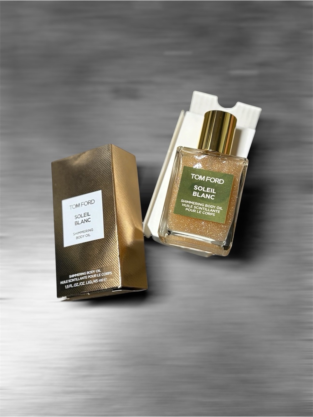 Tom Ford Soleil Blanc Shimmering Gold Body Oil 1.5 oz - Picture 4 of 6